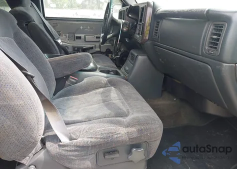 1999 Chevrolet Silverado 1500 Ls из США, поврежденный, VIN 2GCEC19T9X1214824